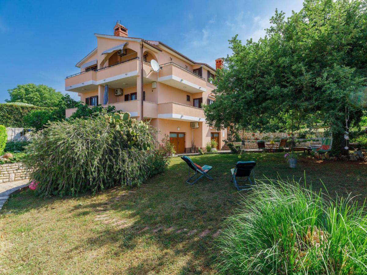 Lili.2 Apartman